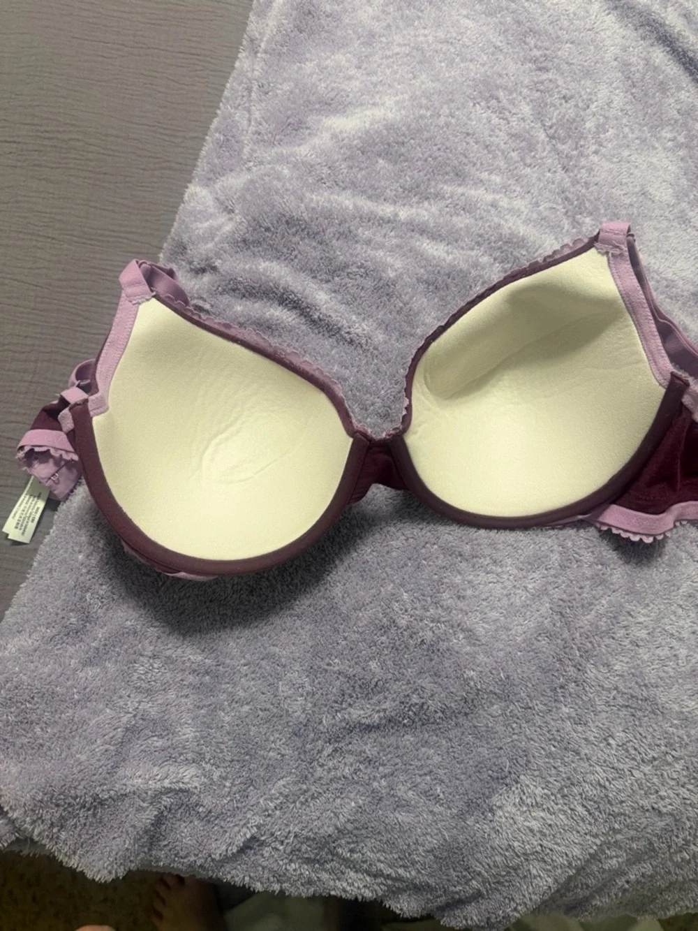 PINK Victoria's Secret Plum Bra with Light Pink Lace Trim - Picture 3 of 4